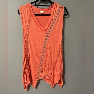 NWOT POL Sleeveless Tunic with Studs and Hardware Details in Orange. Size Small